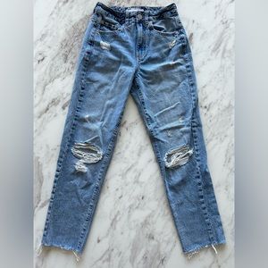 garage medium wash, high rise mom jean: size 01